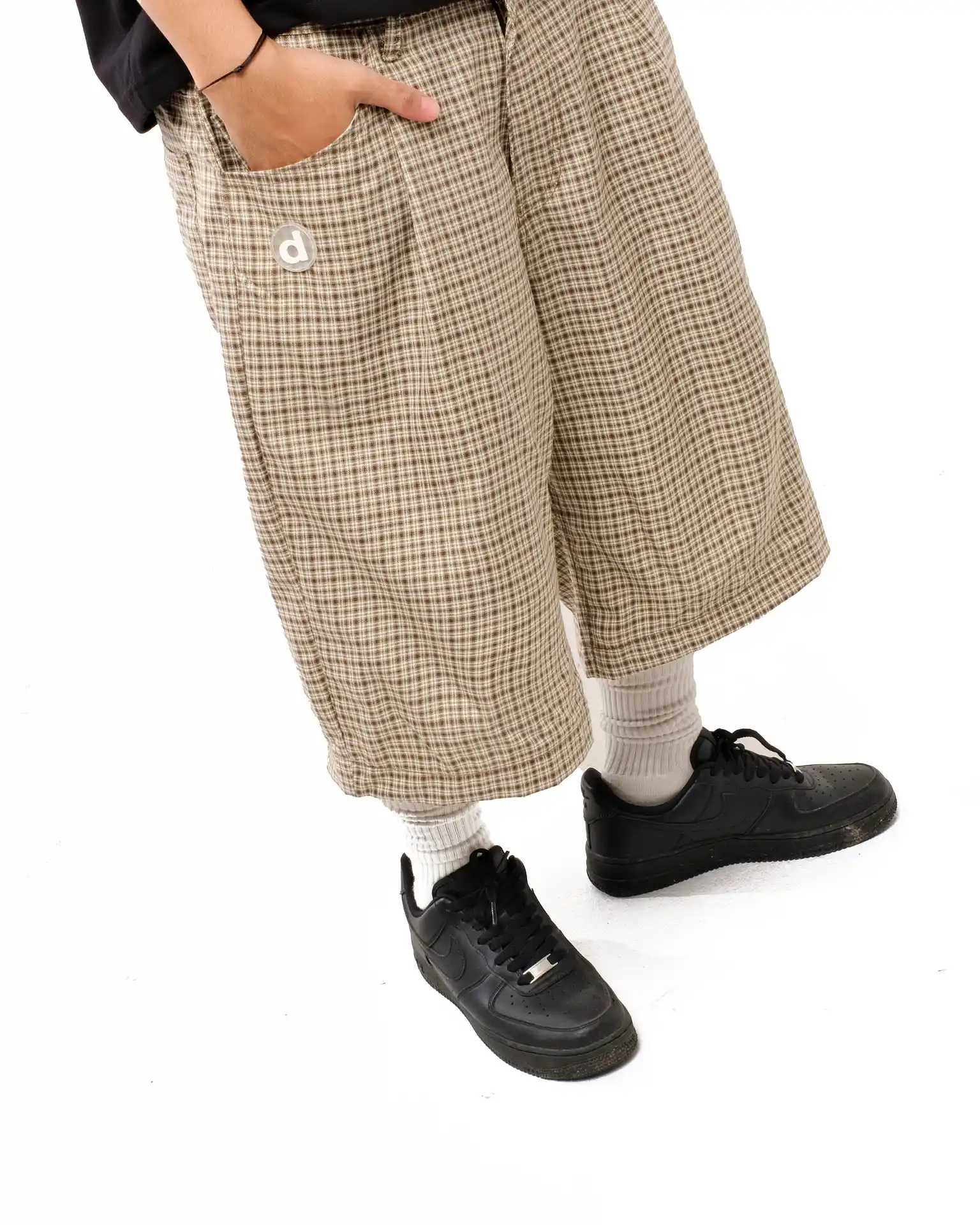 SARO PLAID SHORTS